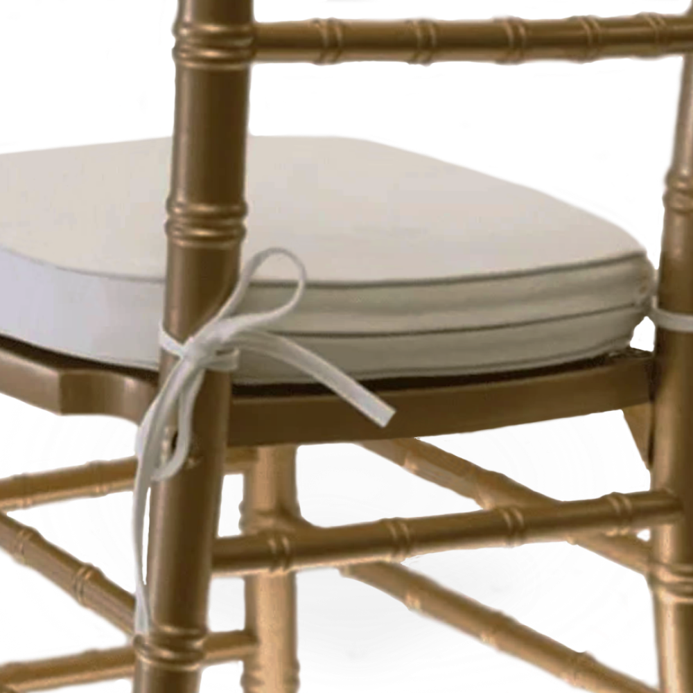 A white cushion designed for Chiavari chairs